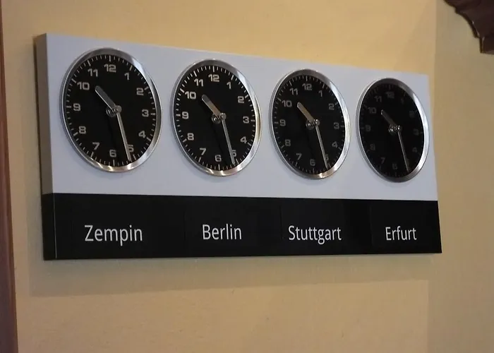 Wikinger Szálloda Zempin